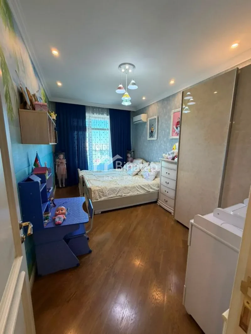 Satılır 5+ otaqlı yeni tikili 250 m², 8 Noyabr m. — şəkil 9