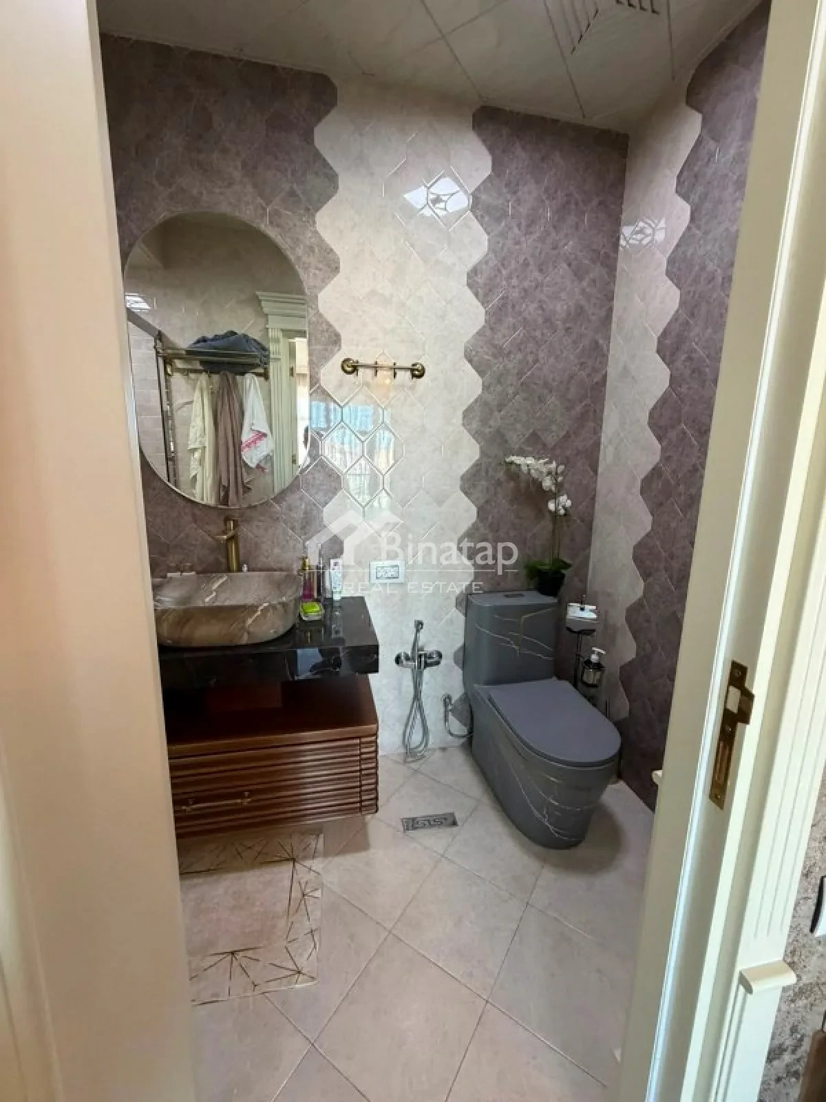 Satılır 5+ otaqlı yeni tikili 250 m², 8 Noyabr m. — şəkil 17