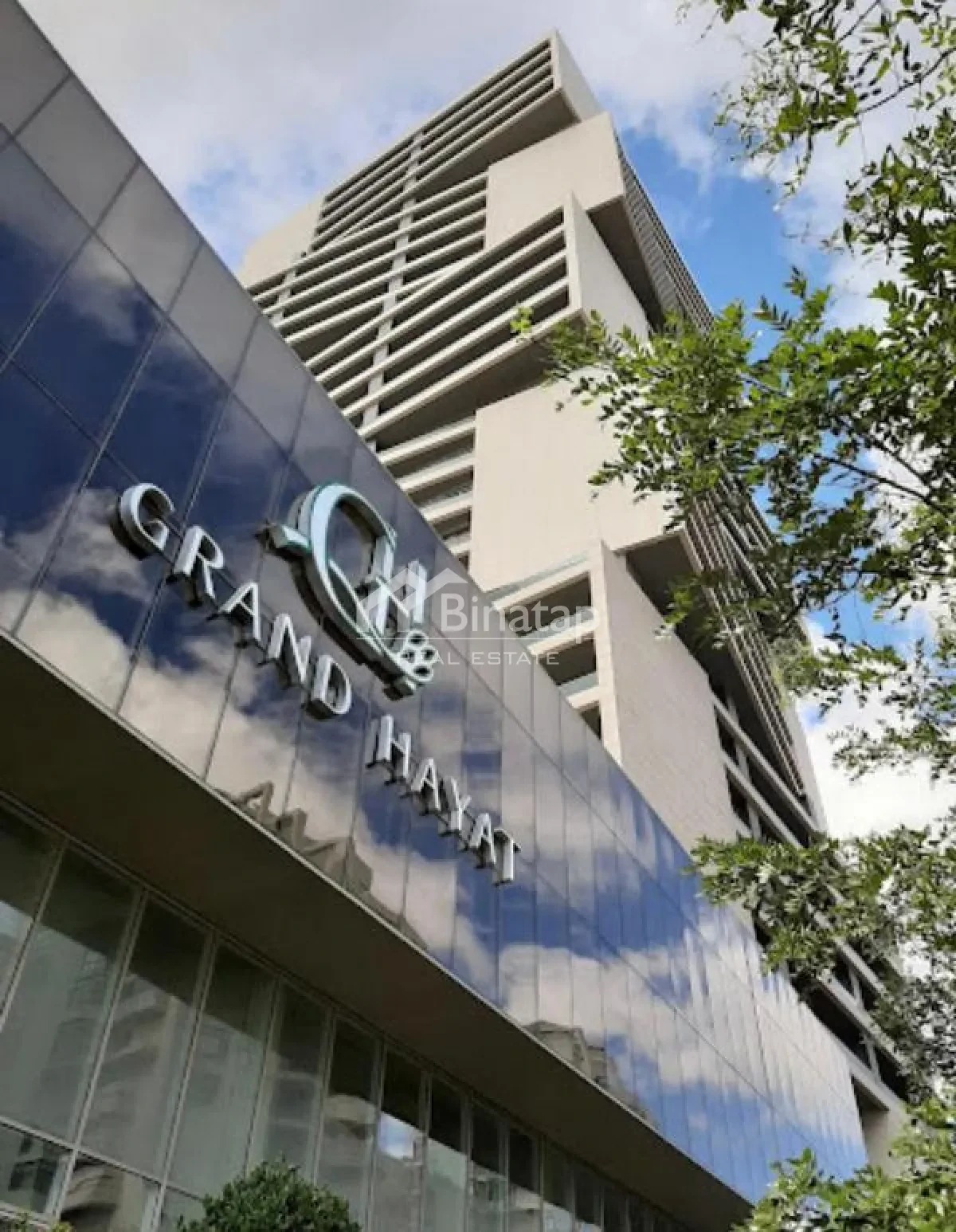 Satılır 5+ otaqlı yeni tikili 250 m², 8 Noyabr m. — şəkil 1