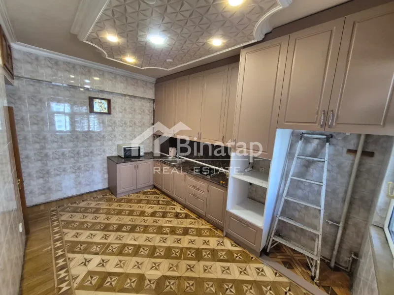 İcarəyə verilir 4 otaqlı yeni tikili 141 m², Nizami m. — şəkil 13