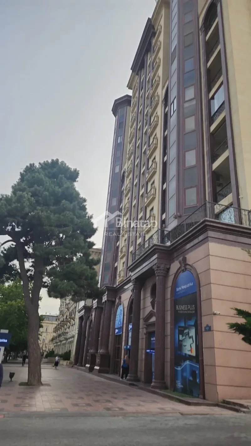 İcarəyə verilir 2 otaqlı yeni tikili 70 m², 28 May m.