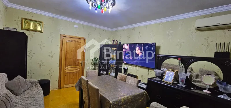 Satılır 3 otaqlı köhnə tikili 76 m², Neftçilər m. — şəkil 12