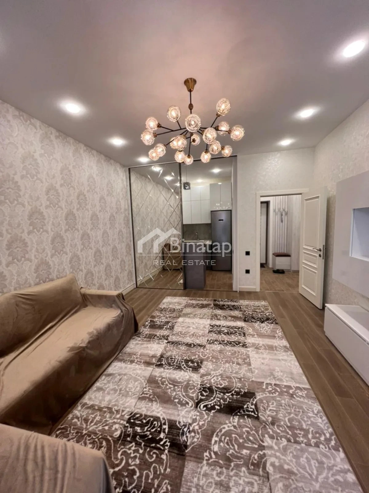 İcarəyə verilir 2 otaqlı yeni tikili 70 m², 8 Noyabr m. — şəkil 2