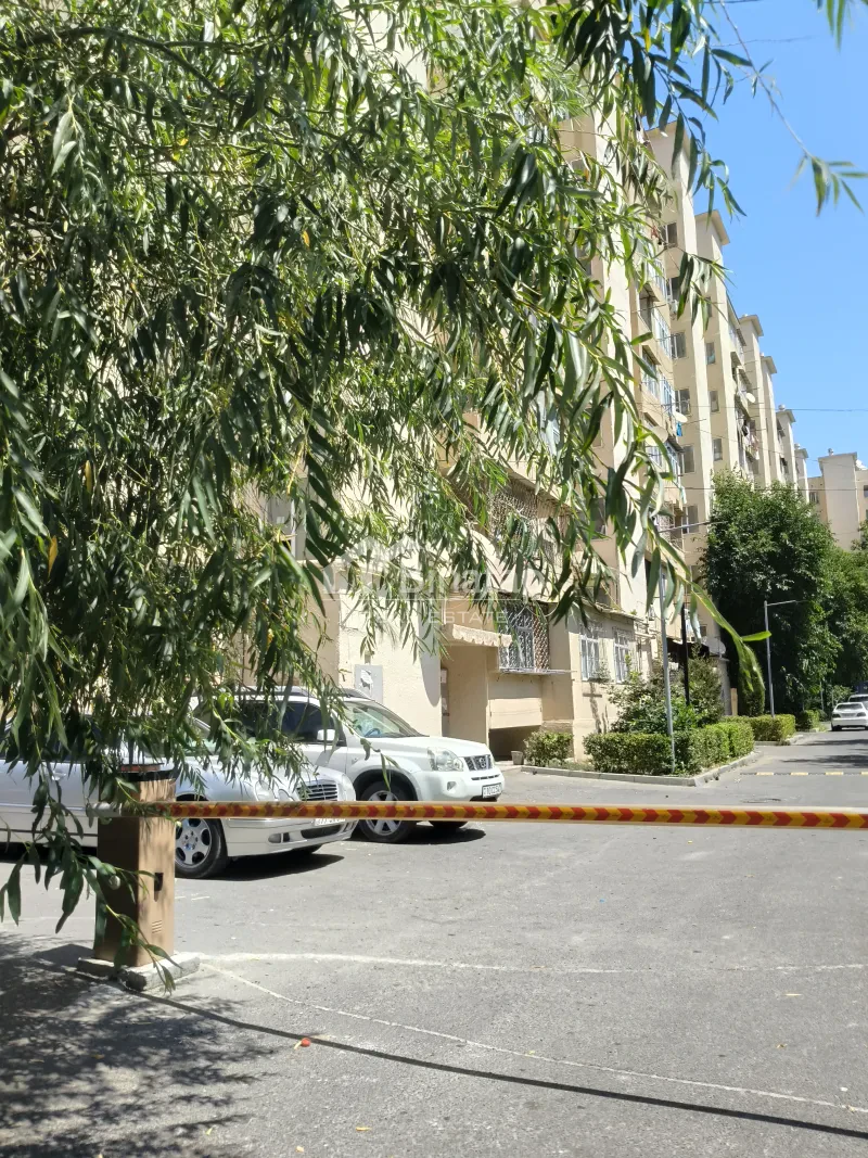Satılır 3 otaqlı köhnə tikili 68 m², Neftçilər m. — şəkil 4