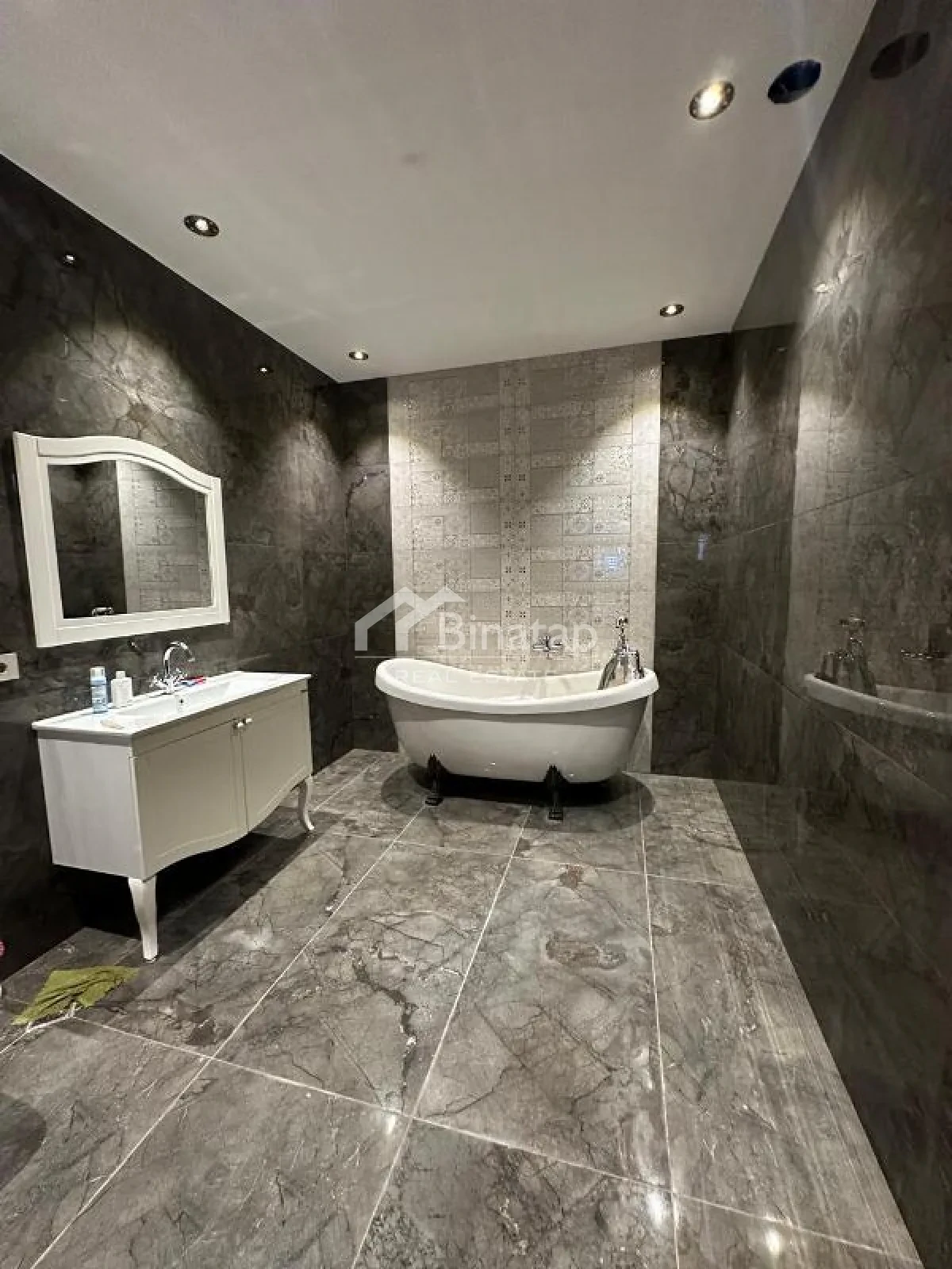 Satılır 5+ otaqlı həyət evi / bağ evi 560 m², Badamdar qəs. — şəkil 18