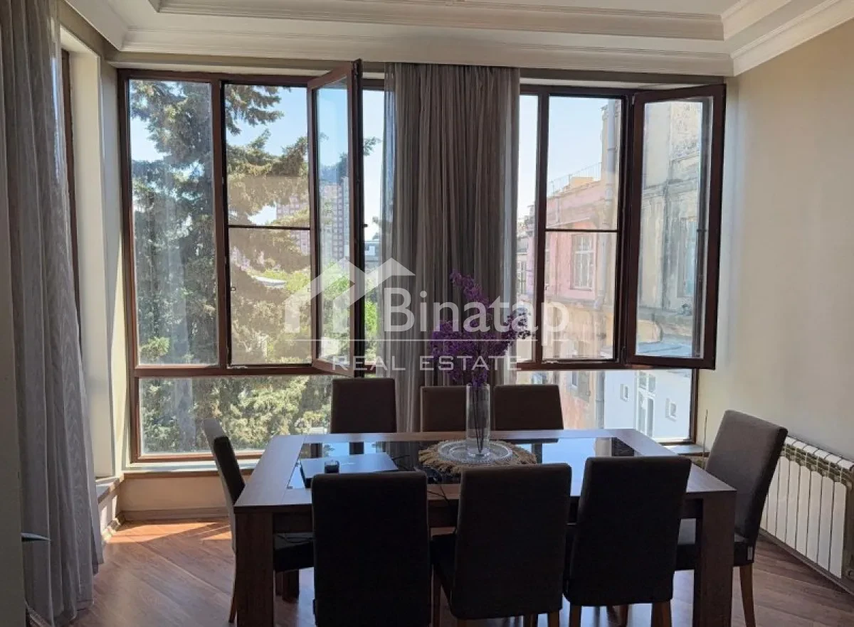 Satılır 3 otaqlı köhnə tikili 85 m², 28 May m. — şəkil 2