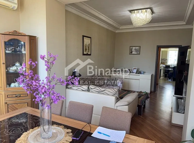 Satılır 3 otaqlı köhnə tikili 85 m², 28 May m. — şəkil 3