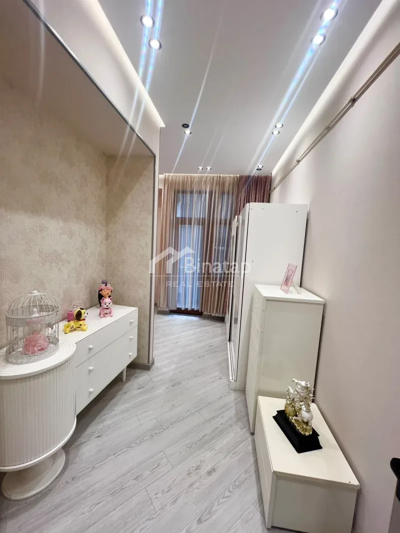 Satılır 2 otaqlı yeni tikili 72 m², İnşaatçılar m. — şəkil 16