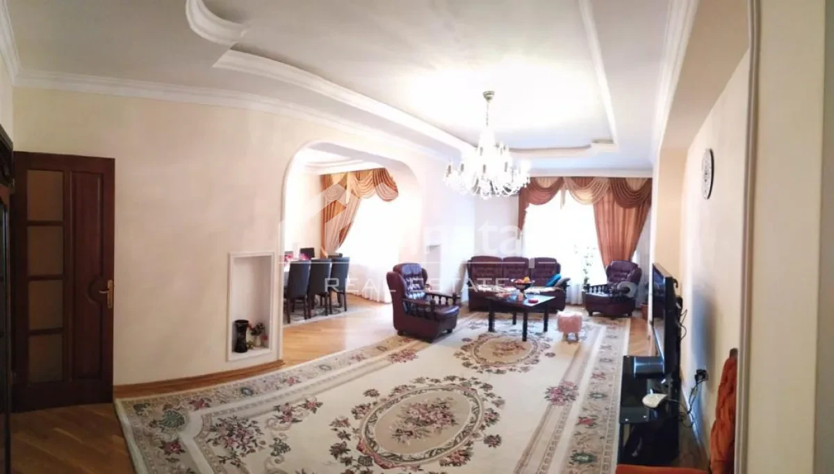 Satılır yeni tikili 175 m², 8 Noyabr m. — şəkil 2