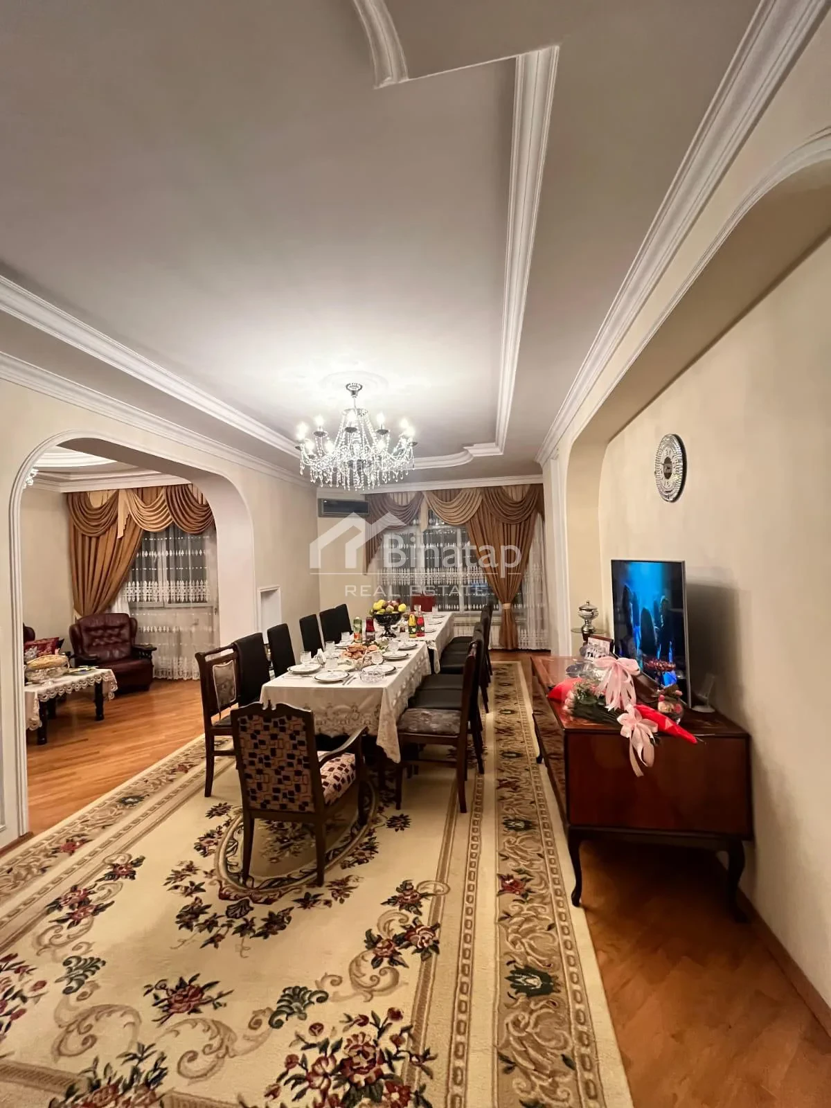 Satılır yeni tikili 175 m², 8 Noyabr m. — şəkil 1