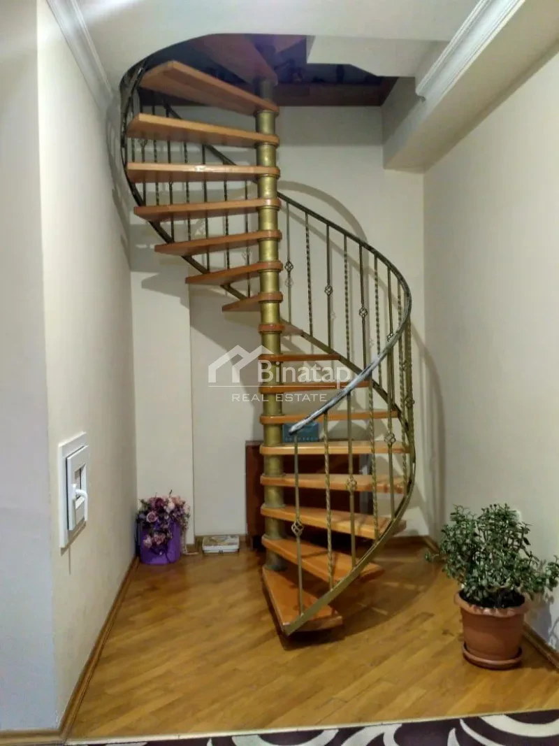 Satılır yeni tikili 175 m², 8 Noyabr m. — şəkil 9