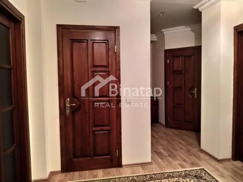 Satılır yeni tikili 175 m², 8 Noyabr m. — şəkil 17
