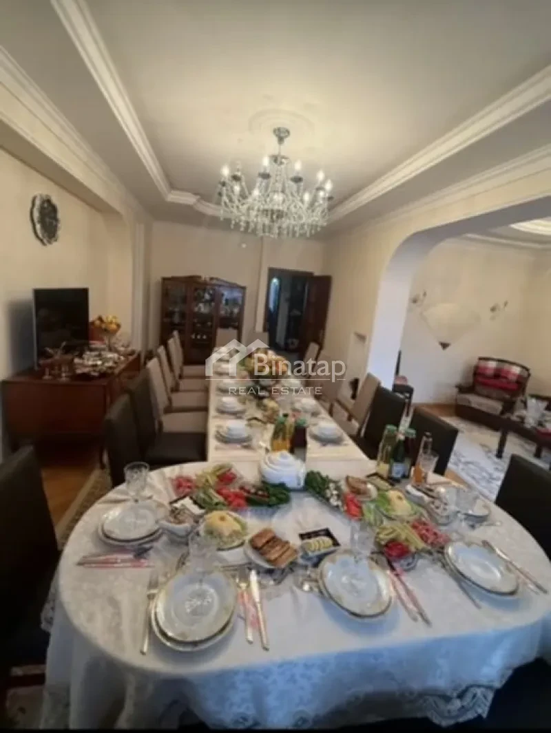 Satılır yeni tikili 175 m², 8 Noyabr m. — şəkil 19