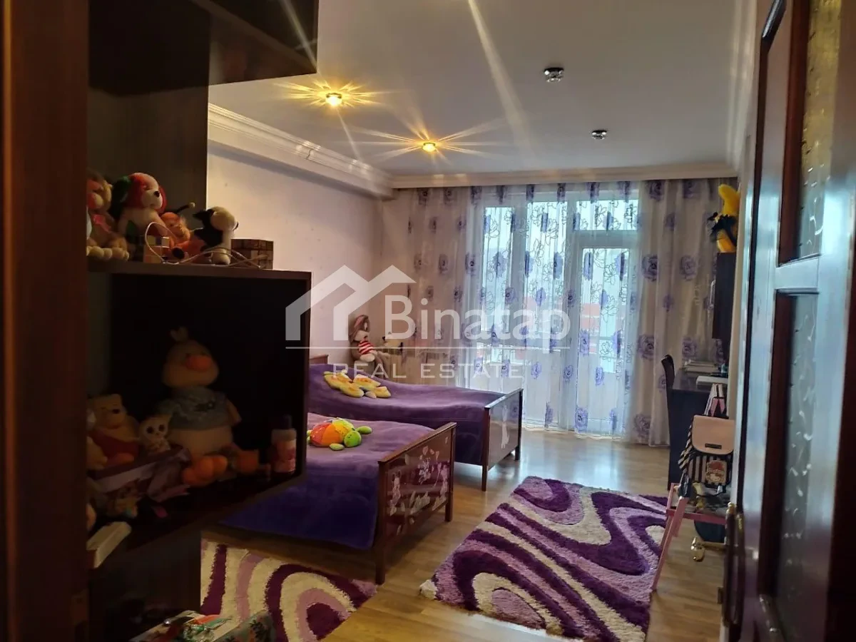 Satılır yeni tikili 175 m², 8 Noyabr m. — şəkil 20