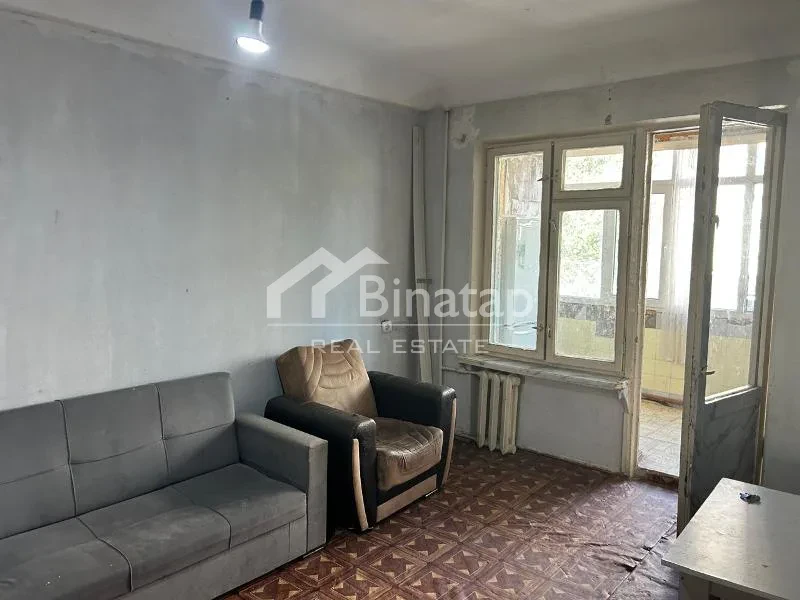 Satılır 2 otaqlı köhnə tikili 49 m², Nizami m.