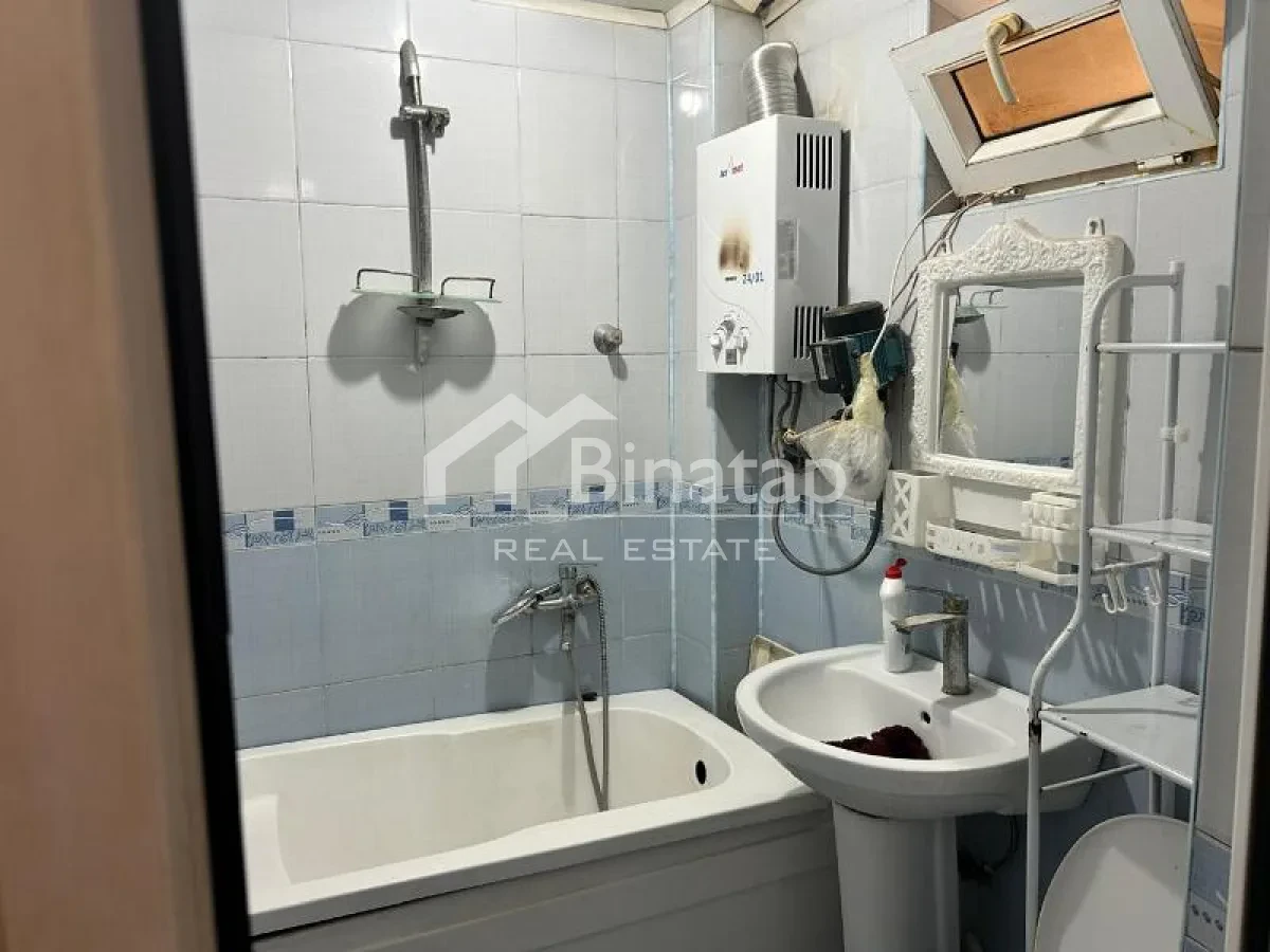 Satılır 2 otaqlı köhnə tikili 49 m², Nizami m. — şəkil 11