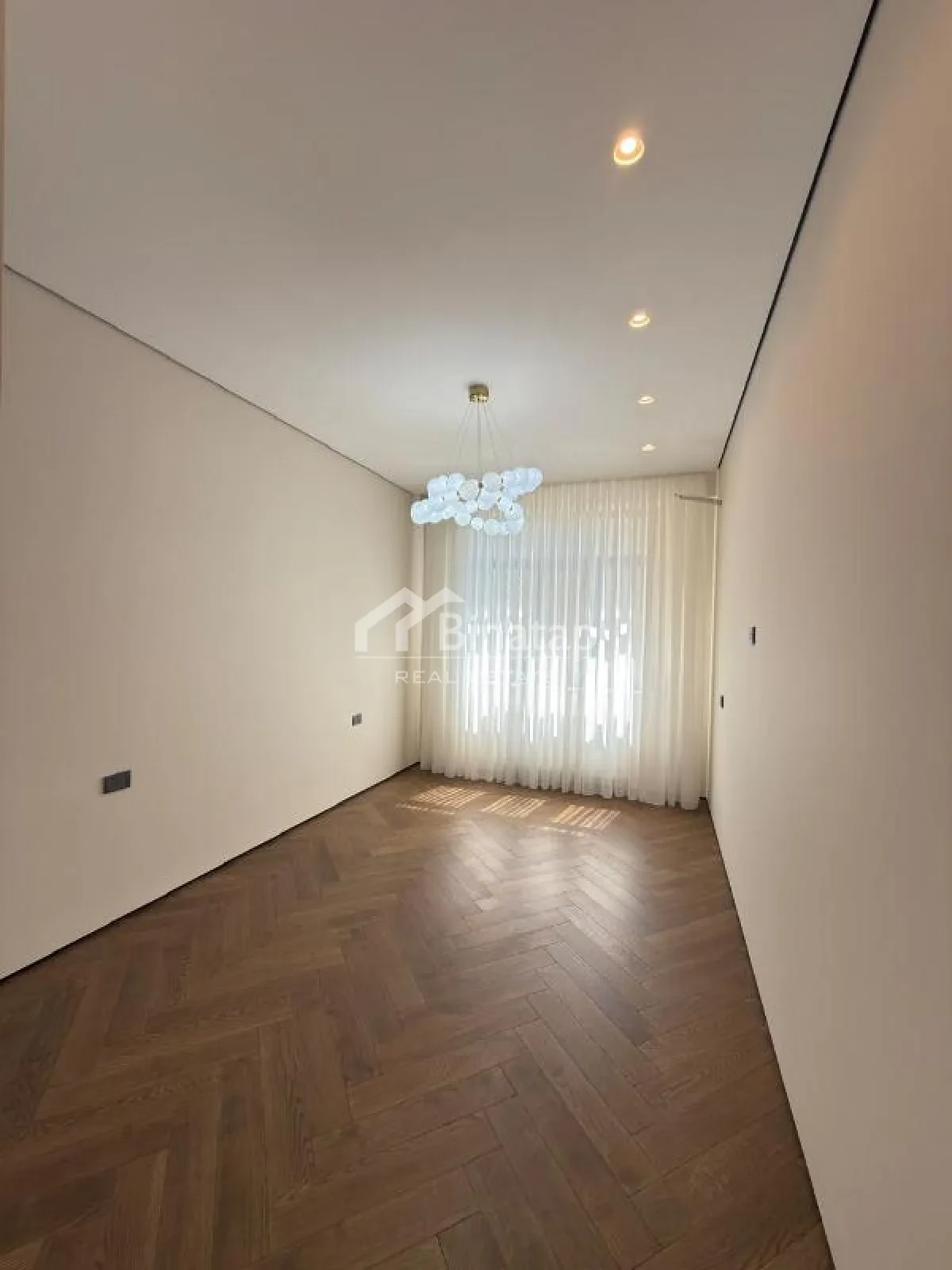 Satılır 3 otaqlı yeni tikili 113 m², 28 May m. — şəkil 9