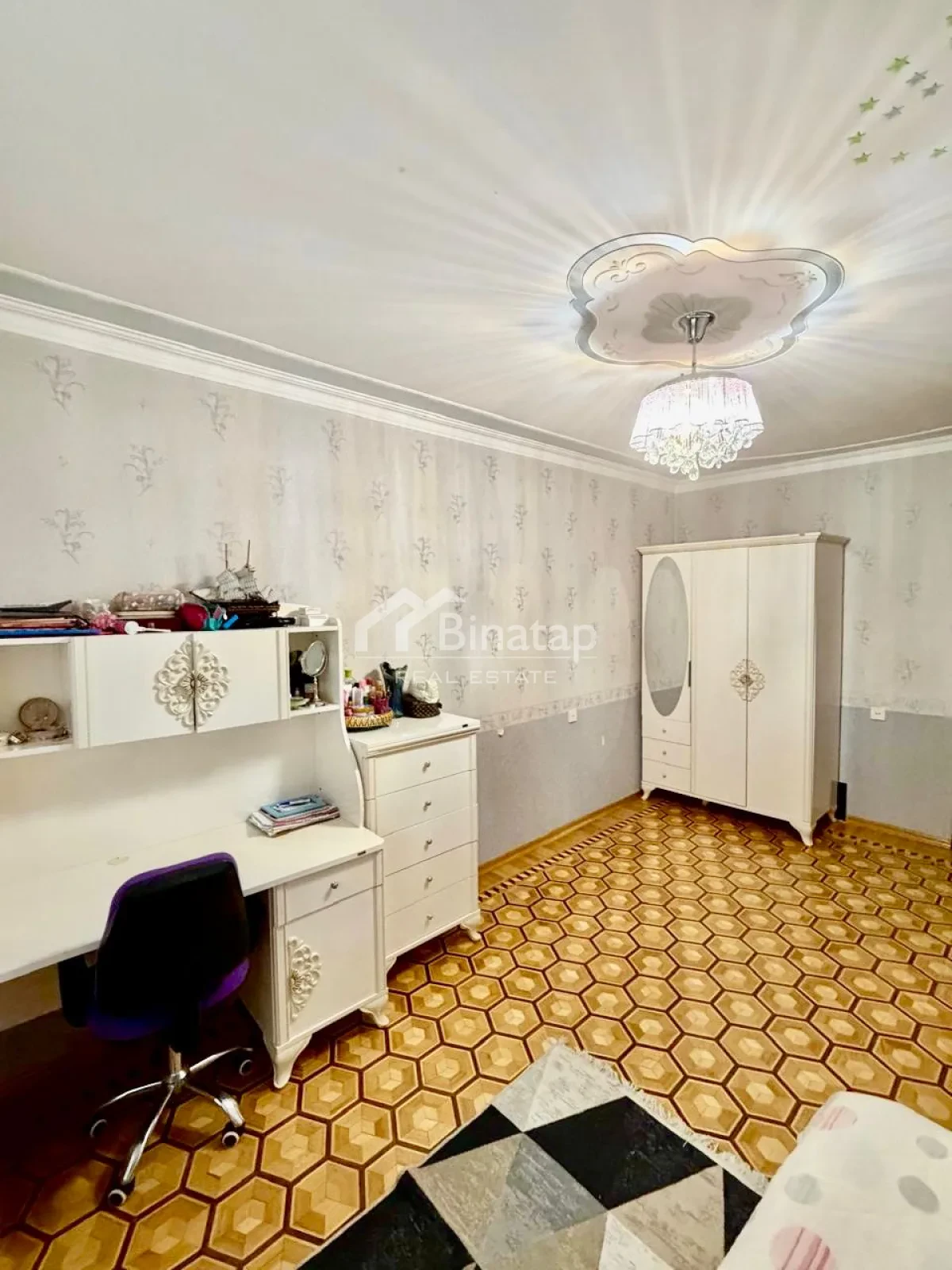 Satılır 4 otaqlı köhnə tikili 120 m², Elmlər Akademiyası m. — şəkil 5