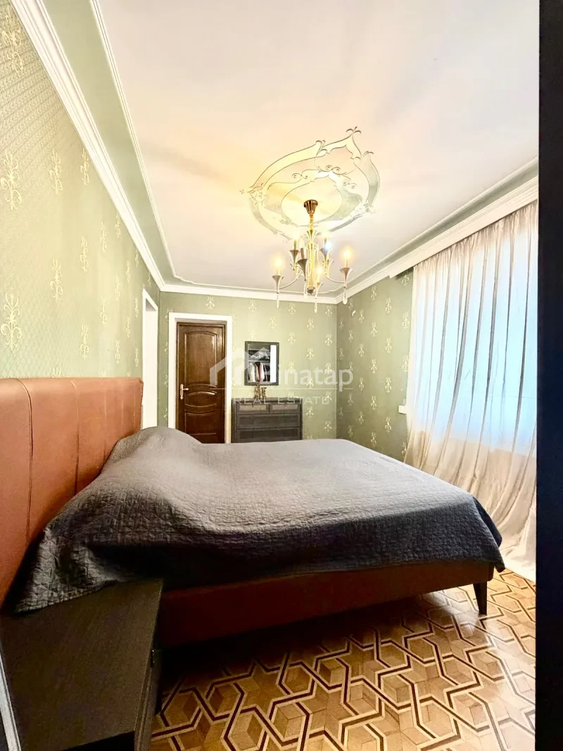 Satılır 4 otaqlı köhnə tikili 120 m², Elmlər Akademiyası m. — şəkil 9