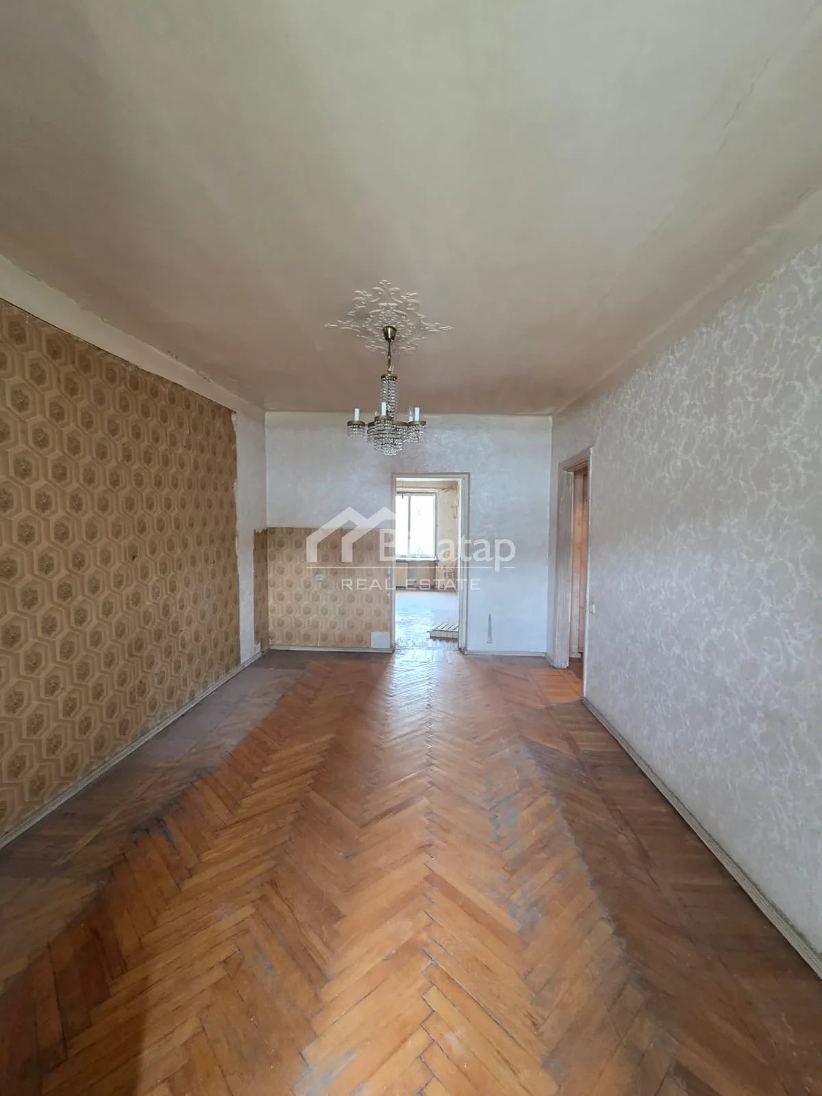 Satılır 2 otaqlı köhnə tikili 158000 m², Nizami m. — şəkil 5
