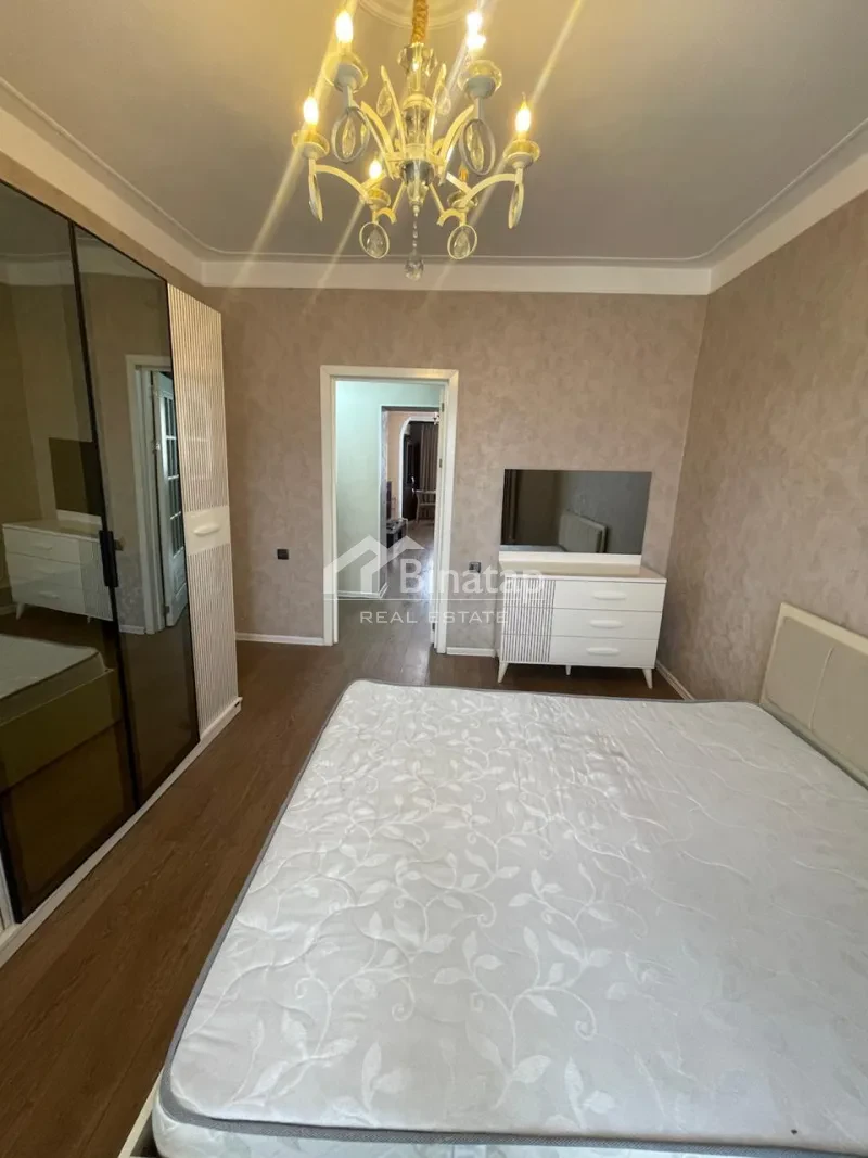 İcarəyə verilir 2 otaqlı köhnə tikili 65 m², Elmlər Akademiyası m. — şəkil 8