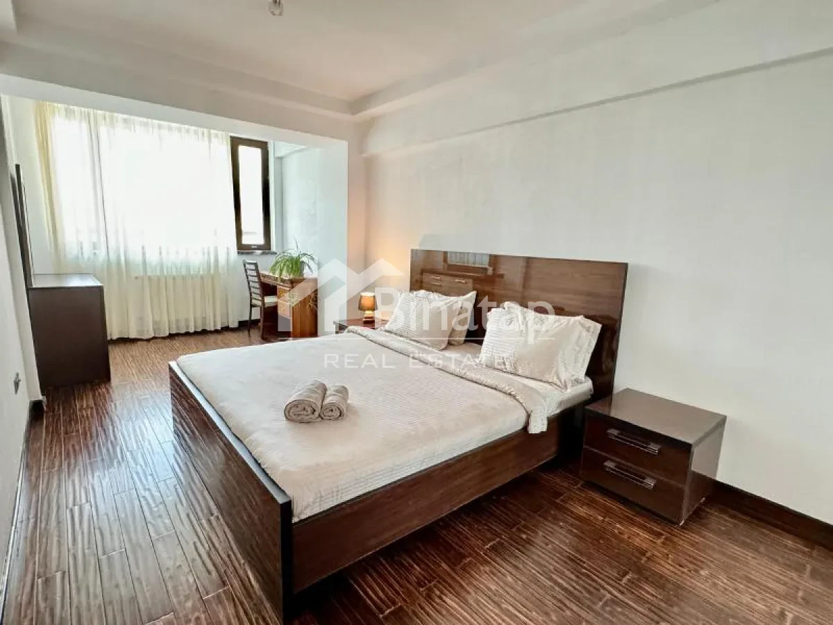 Satılır 3 otaqlı köhnə tikili 125 m², Sahil m. — şəkil 3