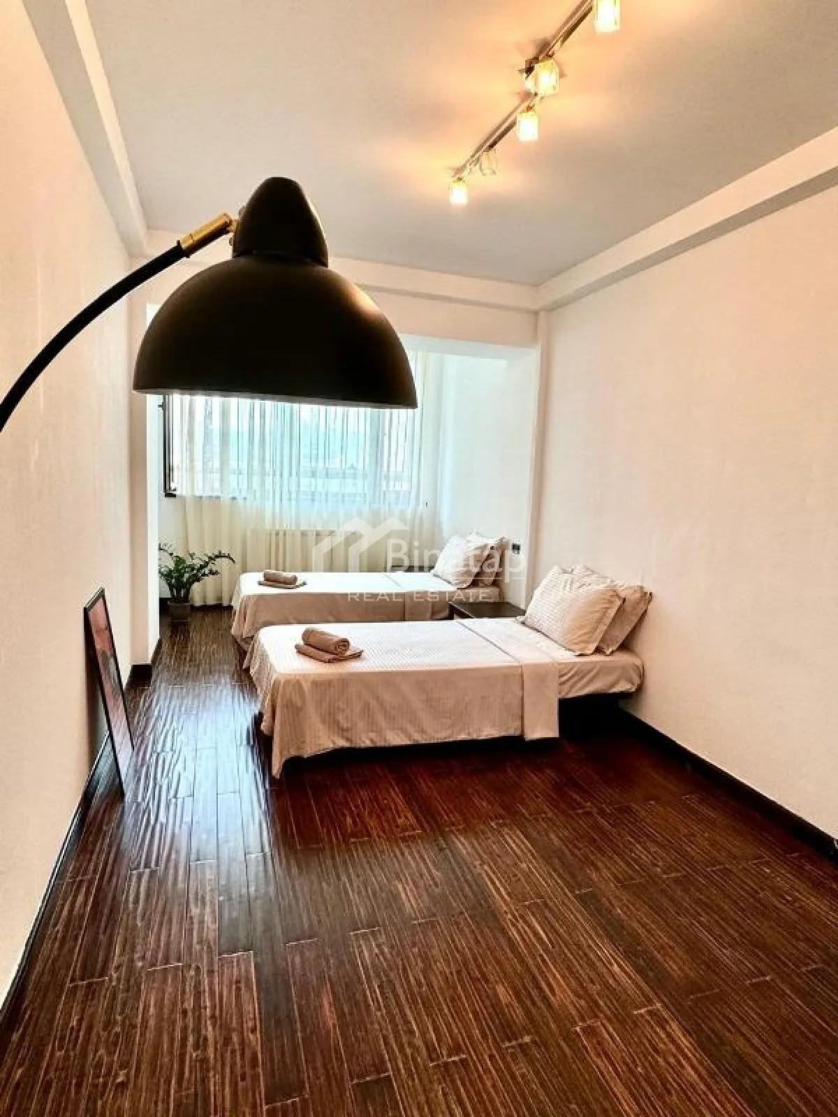 Satılır 3 otaqlı köhnə tikili 125 m², Sahil m. — şəkil 6