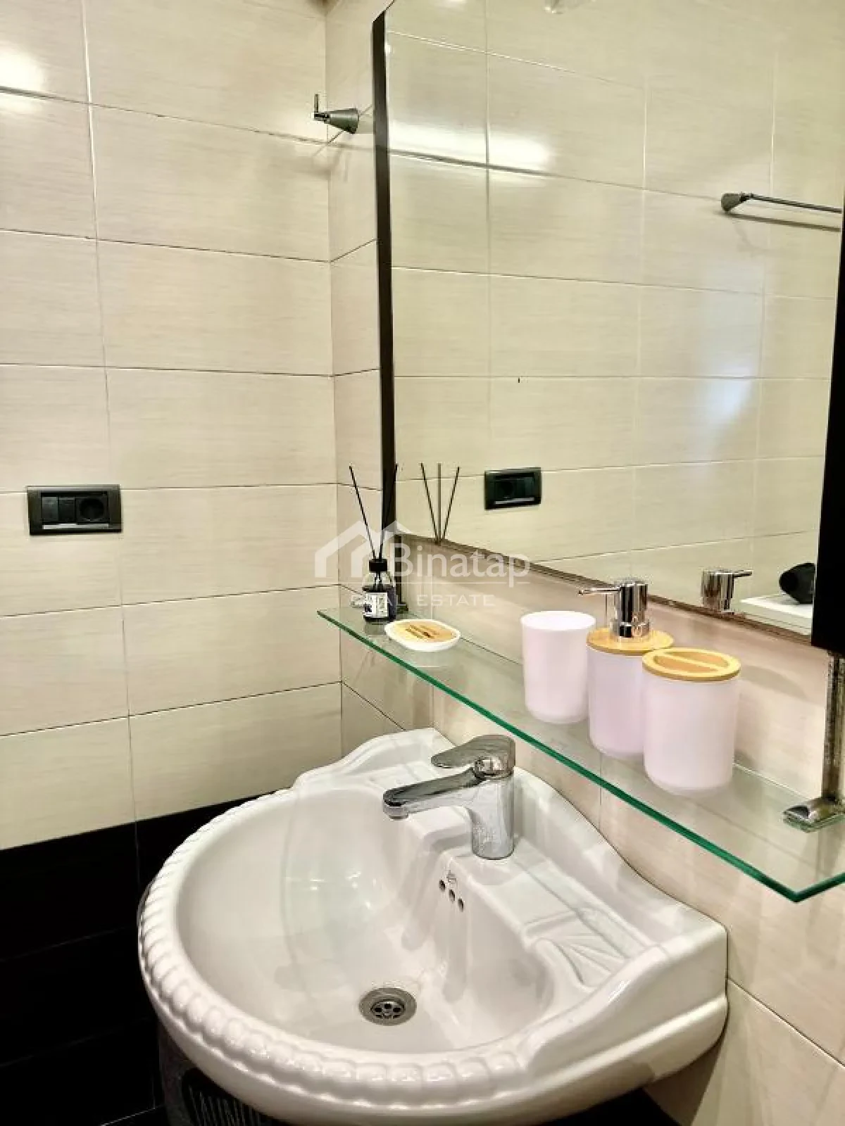 Satılır 3 otaqlı köhnə tikili 125 m², Sahil m. — şəkil 12