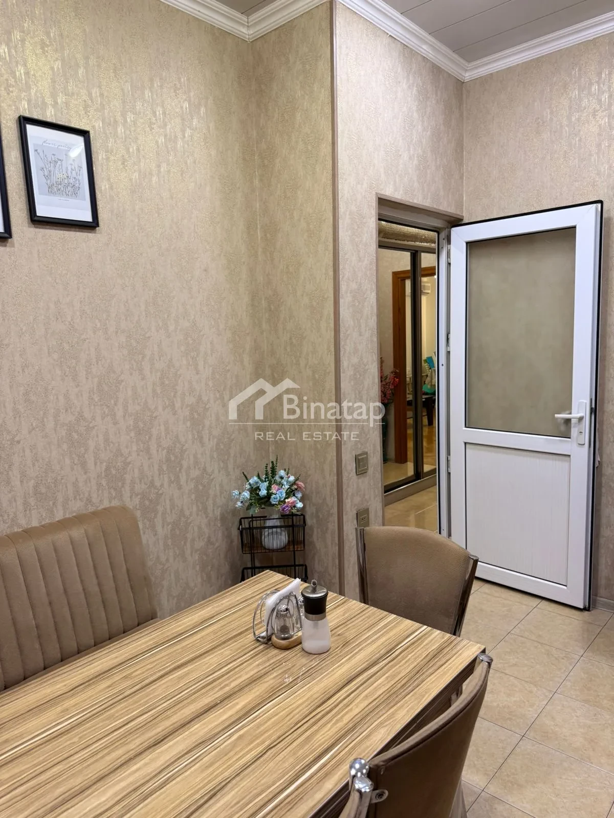 Satılır 2 otaqlı yeni tikili 65 m², İnşaatçılar m. — şəkil 13
