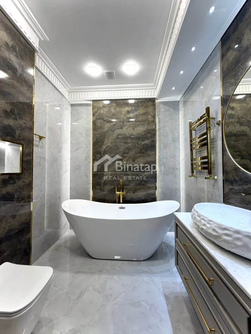 Satılır 4 otaqlı yeni tikili 233 m², 28 May m. — şəkil 10