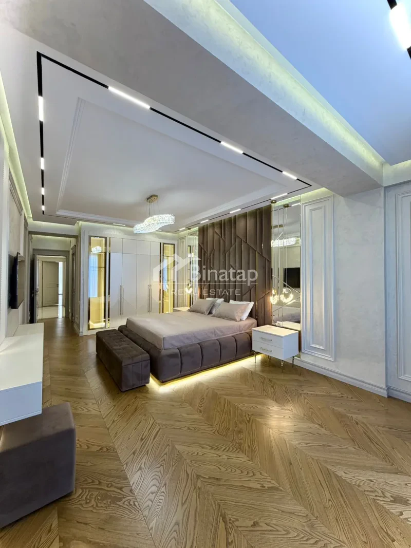 Satılır 4 otaqlı yeni tikili 233 m², 28 May m. — şəkil 18