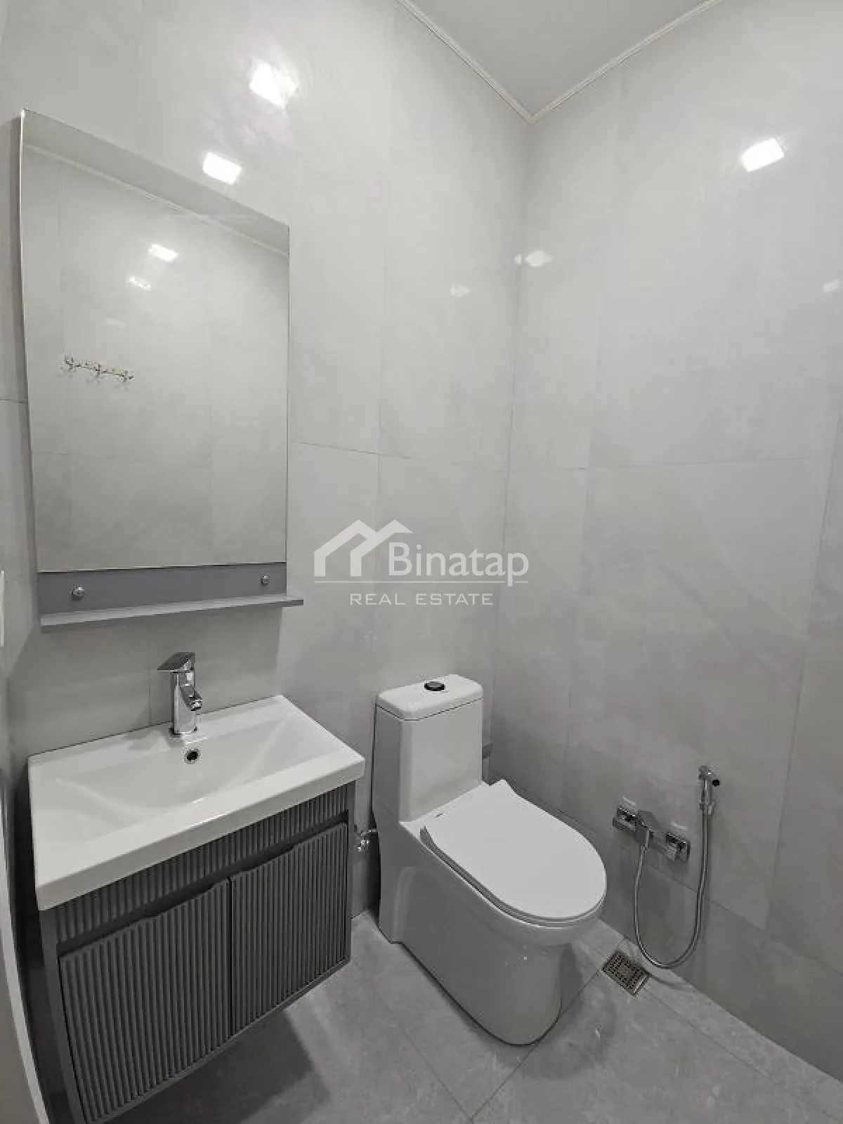 Продаётся 3-комн. новостройка 125 м², м. Ичеришехер — фото 15