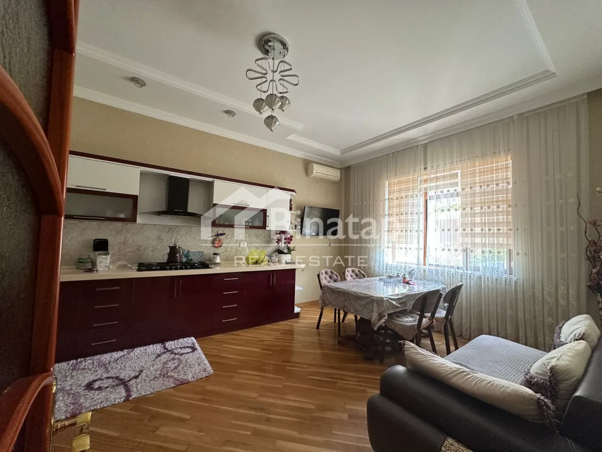 Satılır 5 otaqlı həyət evi / bağ evi 285 m², Bakıxanov qəs. — şəkil 8