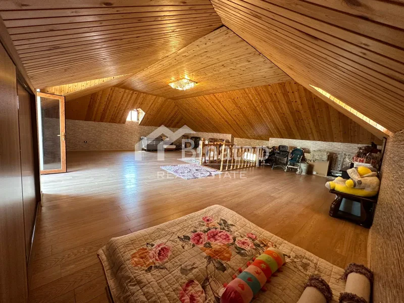 Satılır 5 otaqlı həyət evi / bağ evi 285 m², Bakıxanov qəs. — şəkil 19