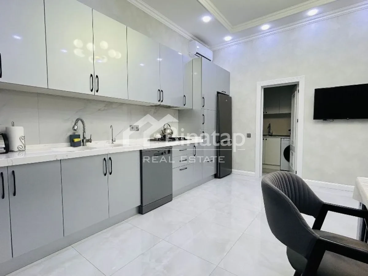 Satılır 3 otaqlı həyət evi / bağ evi 160 m², Həzi Aslanov qəs. — şəkil 14