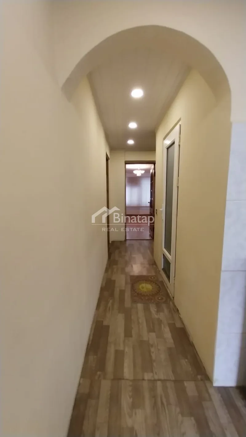 Satılır 3 otaqlı köhnə tikili 75 m², Elmlər Akademiyası m. — şəkil 10