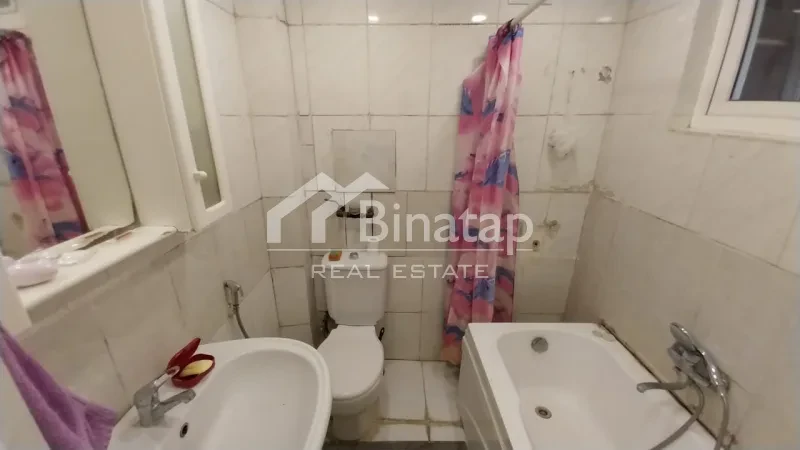Satılır 3 otaqlı köhnə tikili 75 m², Elmlər Akademiyası m. — şəkil 14