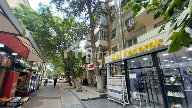 Satılır 3 otaqlı köhnə tikili 75 m², Elmlər Akademiyası m. — şəkil 18