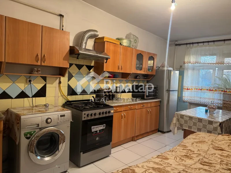 Satılır 2 otaqlı köhnə tikili 75 m², Gənclik m. — şəkil 5