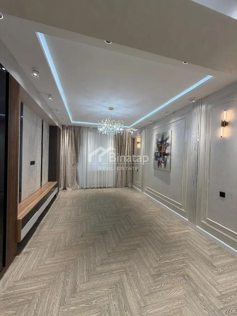 Satılır 3 otaqlı yeni tikili 137 m², 28 May m. — şəkil 2