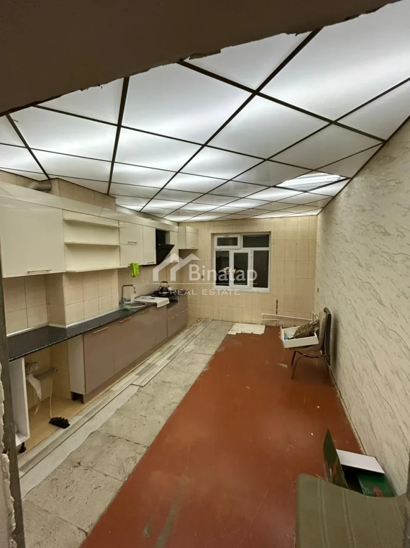 Продаётся 5-комн. квартира 130 м², пос. Ени Гюнешли