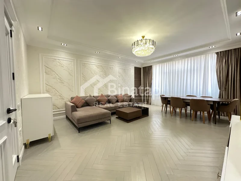 Satılır 2 otaqlı yeni tikili 108 m², 28 May m. — şəkil 2