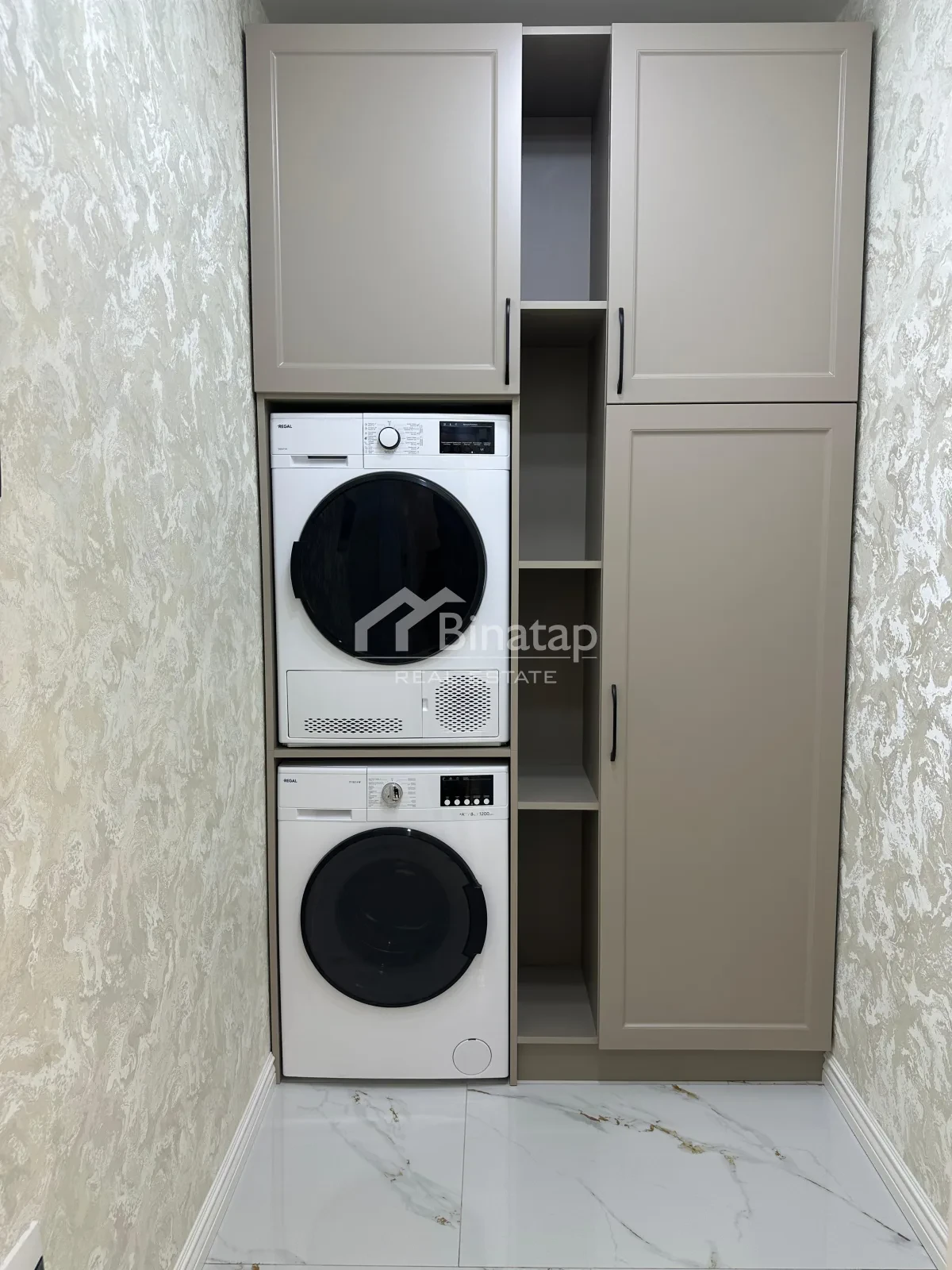Satılır 2 otaqlı yeni tikili 108 m², 28 May m. — şəkil 9