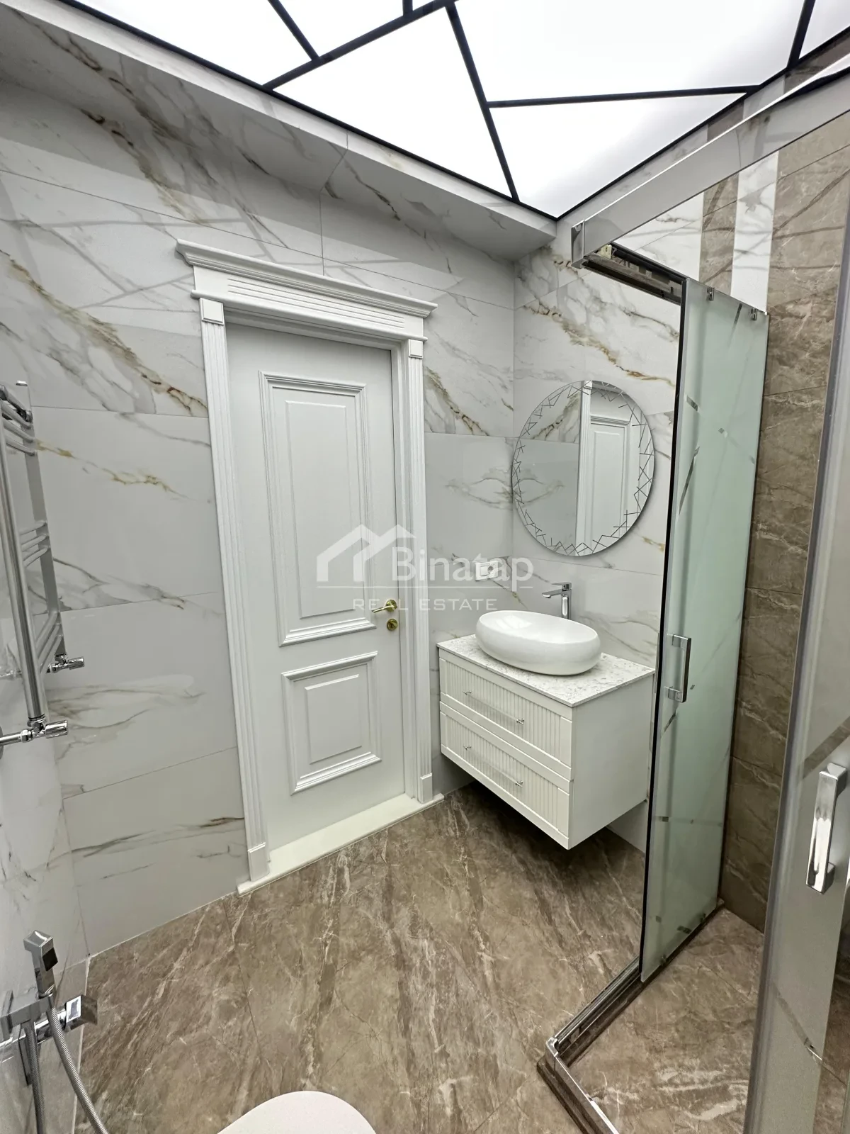 Satılır 2 otaqlı yeni tikili 108 m², 28 May m. — şəkil 13
