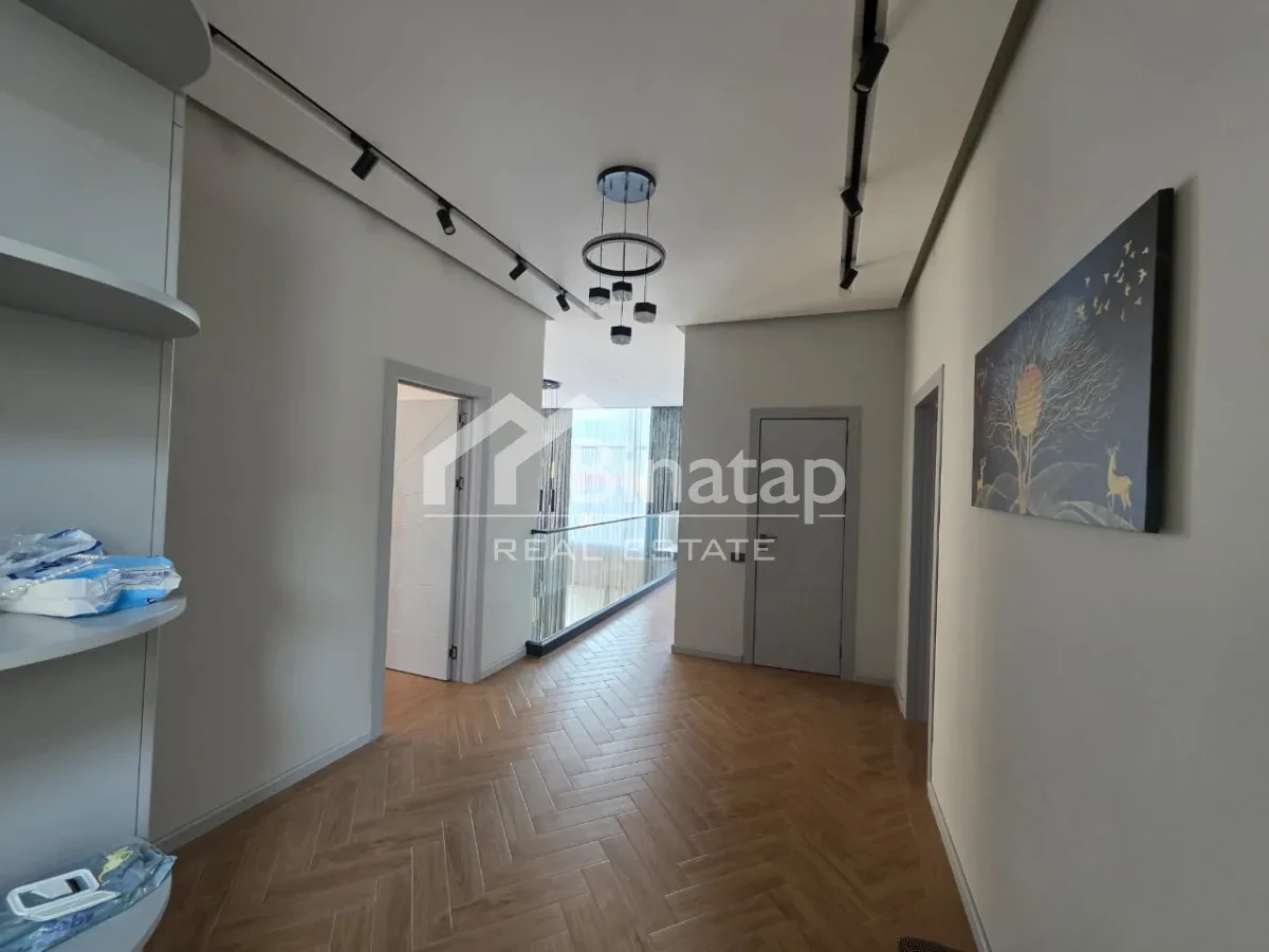 Satılır 8 otaqlı həyət evi / bağ evi 400 m², Badamdar qəs. — şəkil 12