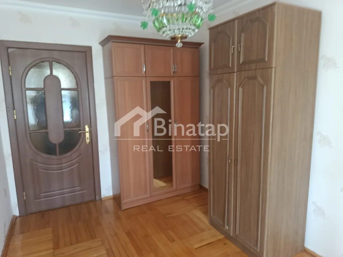 Satılır 3 otaqlı köhnə tikili 64.5 m², Memar Əcəmi m. — şəkil 2