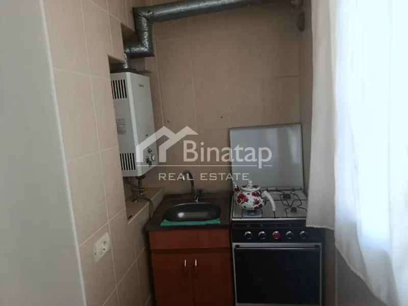 Satılır 3 otaqlı köhnə tikili 64.5 m², Memar Əcəmi m. — şəkil 10