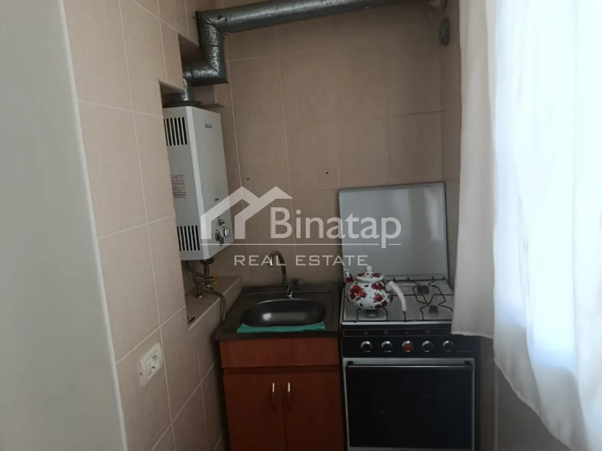 Satılır 3 otaqlı köhnə tikili 64.5 m², Memar Əcəmi m. — şəkil 10