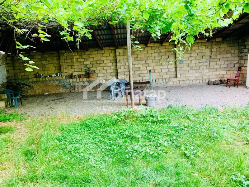 Satılır 6 otaqlı həyət evi / bağ evi 1800 m², Quba r. — şəkil 3