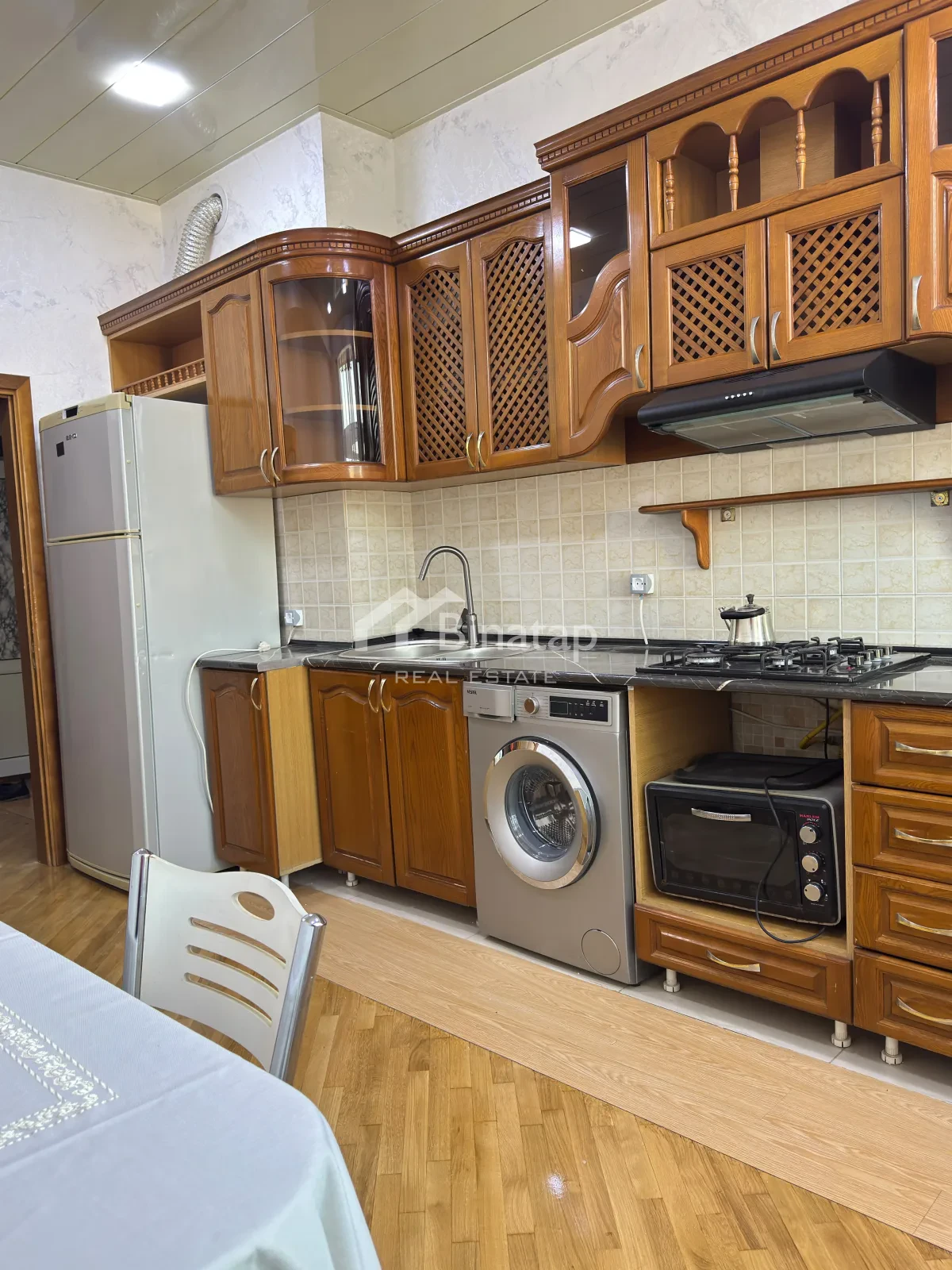 İcarəyə verilir 3 otaqlı yeni tikili 90 m², Nizami m. — şəkil 3
